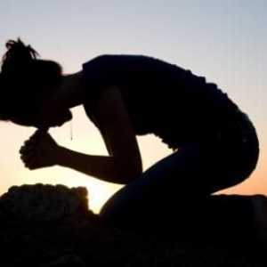 Molitev močna sila matere na otroka